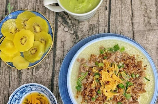 Cháo là món ăn quen thuộc, dễ tiêu hóa nhưng chưa phù hợp với người giảm cân