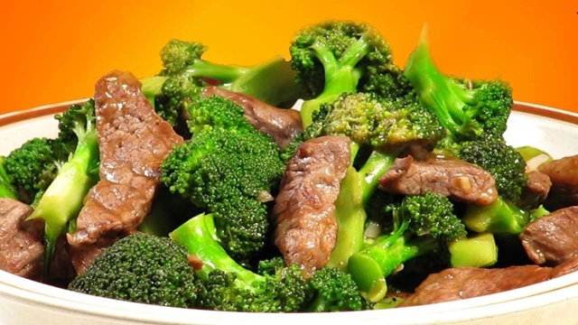 Tại Sao Nên Chọn Eat Clean với Thịt Bò để Giảm Cân?