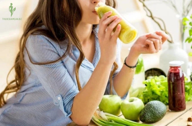 Các loại nước Keto không chỉ giúp bổ sung nước mà còn hỗ trợ cơ thể duy trì trạng thái ketosis